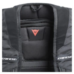 Dainese D-Mach Backpack 12 Dainese D-Mach Backpack -Biker outfit dainese d mach backpack 3