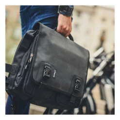 Kriega Urban EDC 9 Kriega Urban EDC -Biker outfit kriega urban edc 2