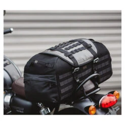 Legend Gear By SW-Motech Tail Bag LR2 11 Legend Gear By SW-Motech Tail Bag LR2 -Biker outfit legend gear by sw motech tail bag lr2 4