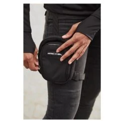 Richa Upper Leg Bag -Biker outfit richa upper leg bag 5