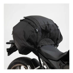 SW-Motech Tail Bag Ion L 9 SW-Motech Tail Bag Ion L -Biker outfit sw motech tail bag ion l 2